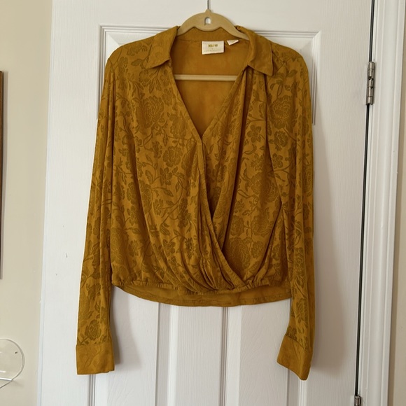 Maeve Lydia Surplice Blouse gold - Picture 3 of 9